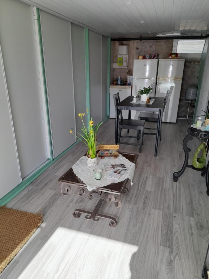 Halte A Veyrac Apartment Lavoute-sur-Loire Bagian luar foto